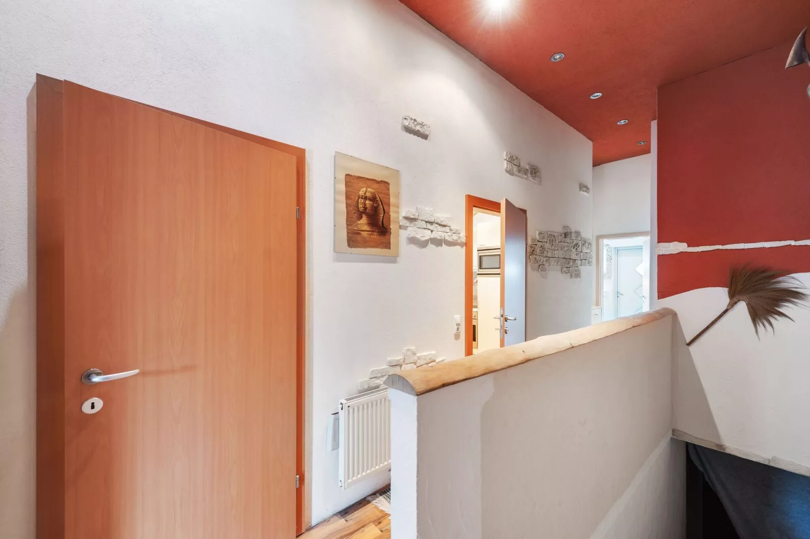 Countryside Home with Swimming Pool II - Overloop