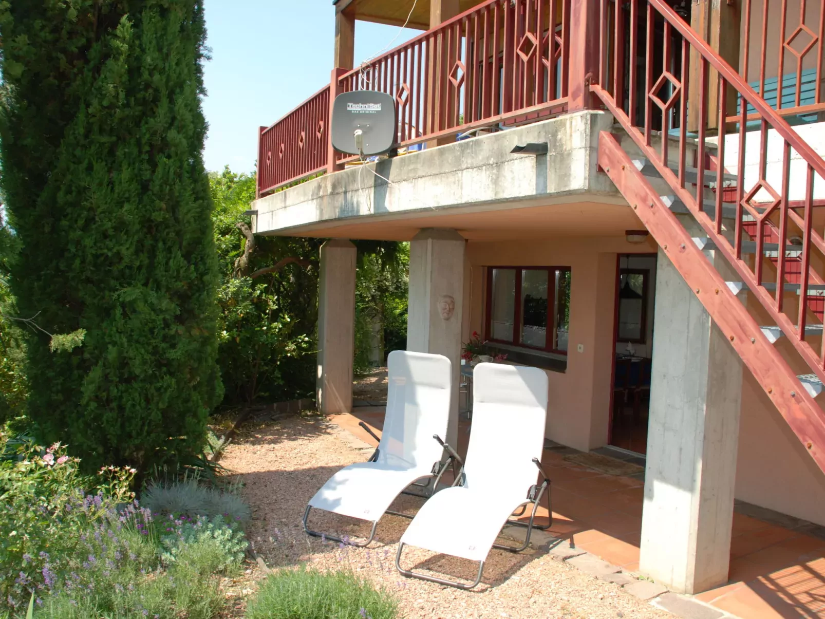 Studio al vigneto-Buiten