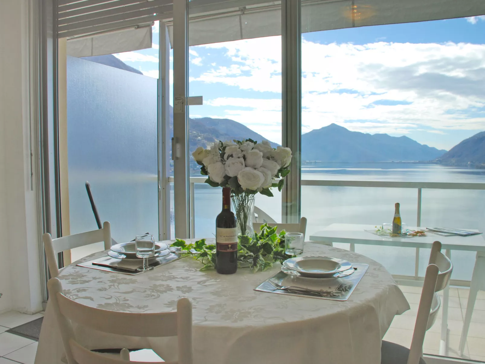 Vista Lago