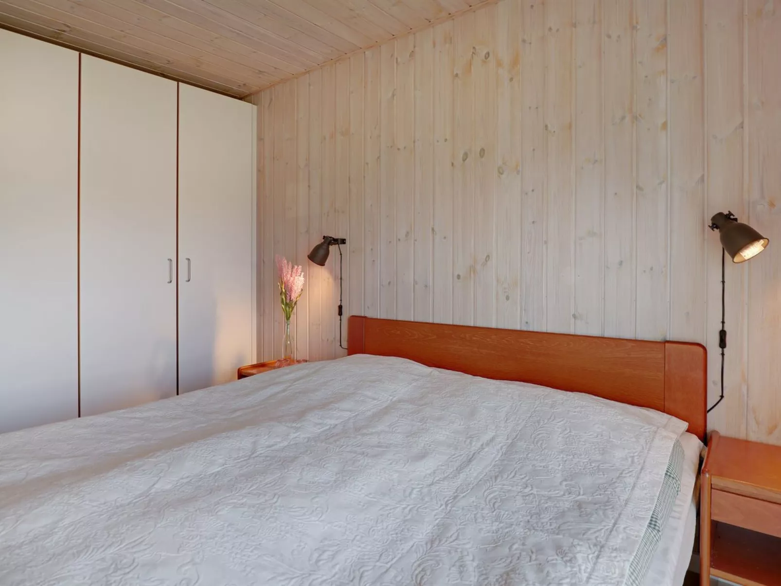 "Paaske" - 350m from the sea-Binnen