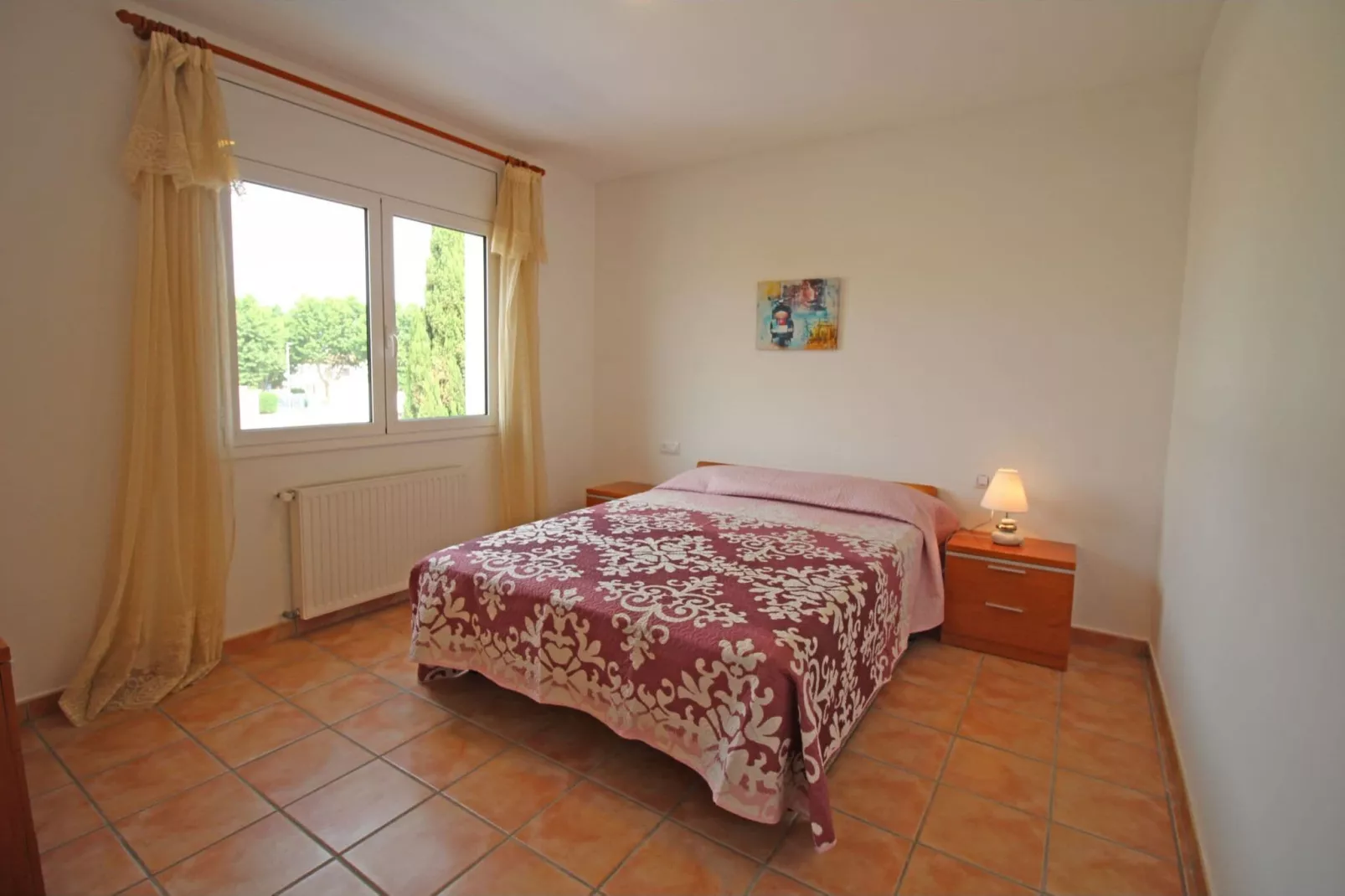 Modern vakantiehuis met privé zwembad in Empuriabrava, Spanje-Slaapkamer