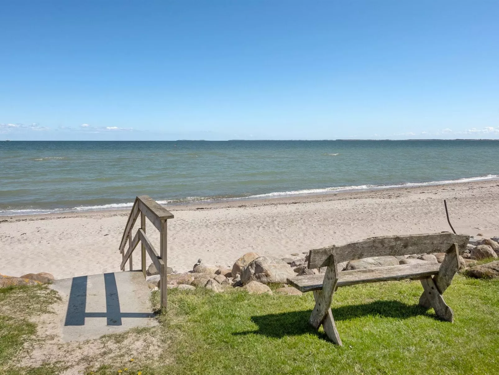 "Aleksa" - 400m from the sea