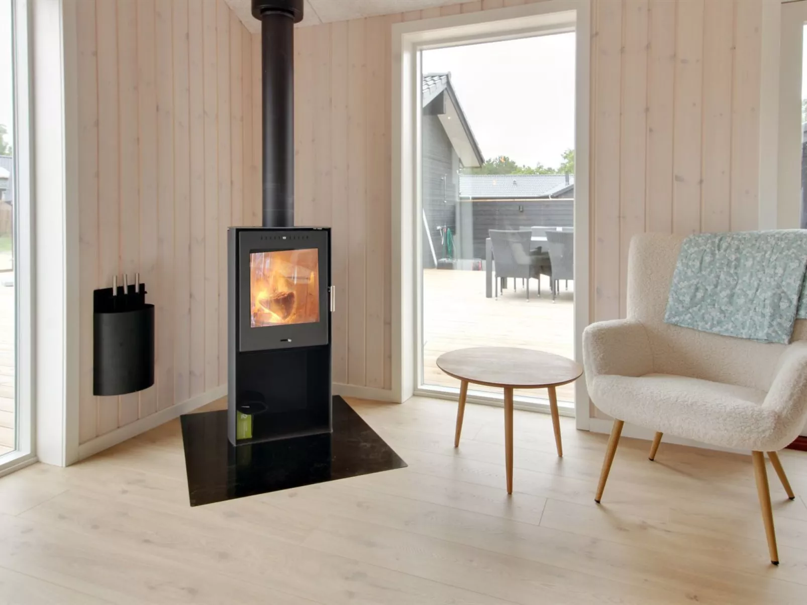 "Anuk" - 2.3km from the sea-Binnen