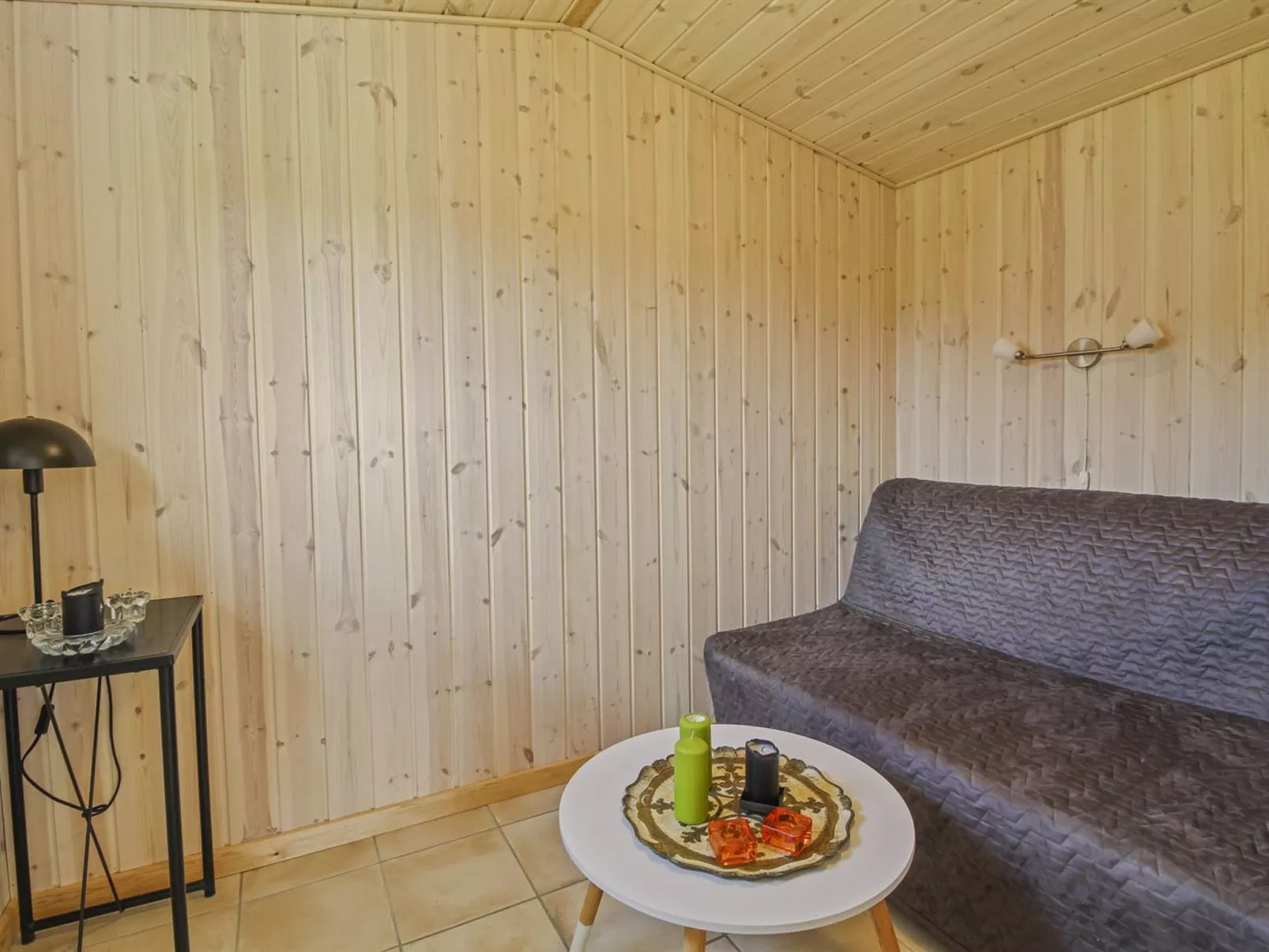 "Vojdan" - 2km from the sea-Buiten