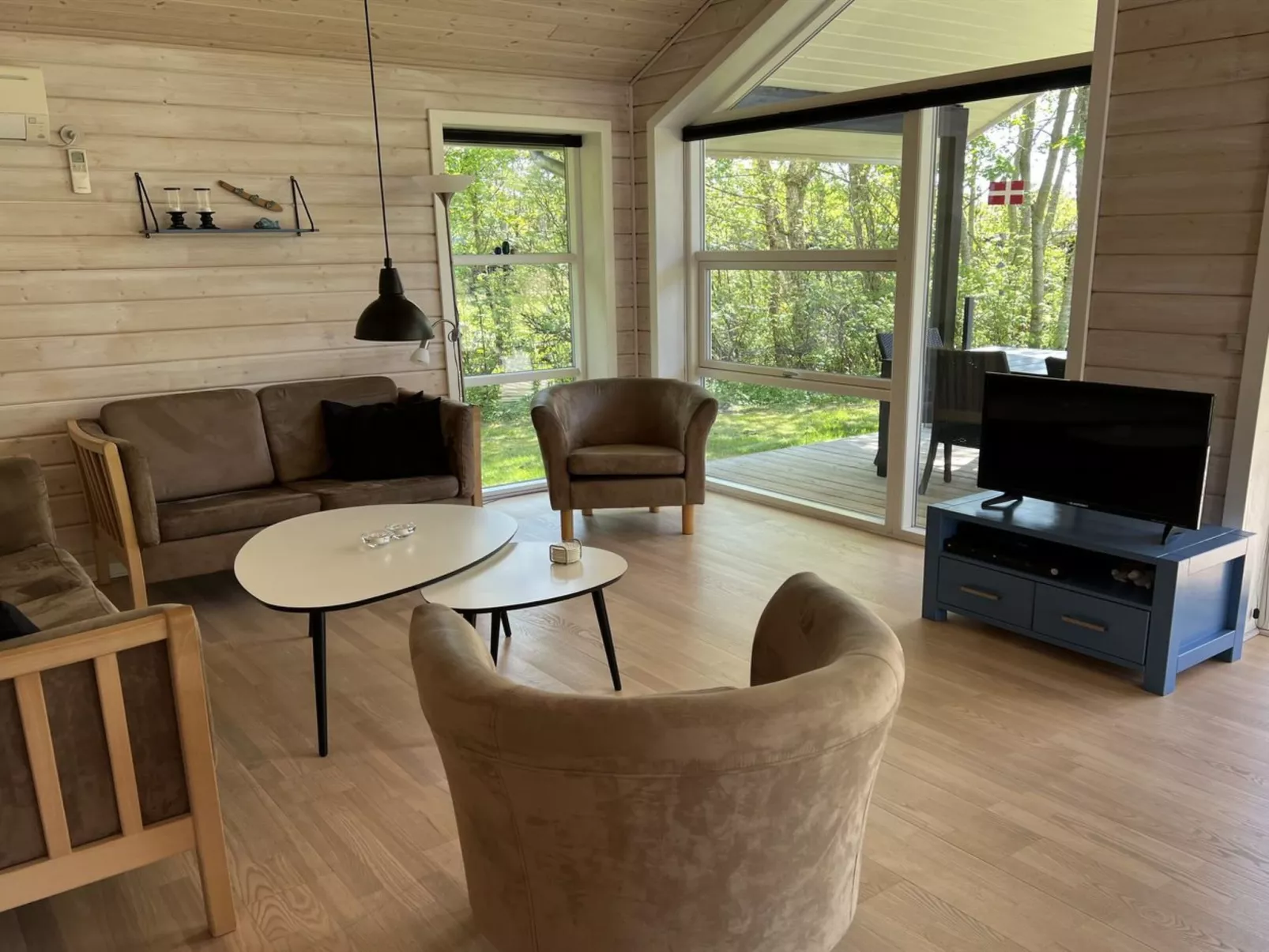 "Hejdi" - 350m from the sea-Binnen