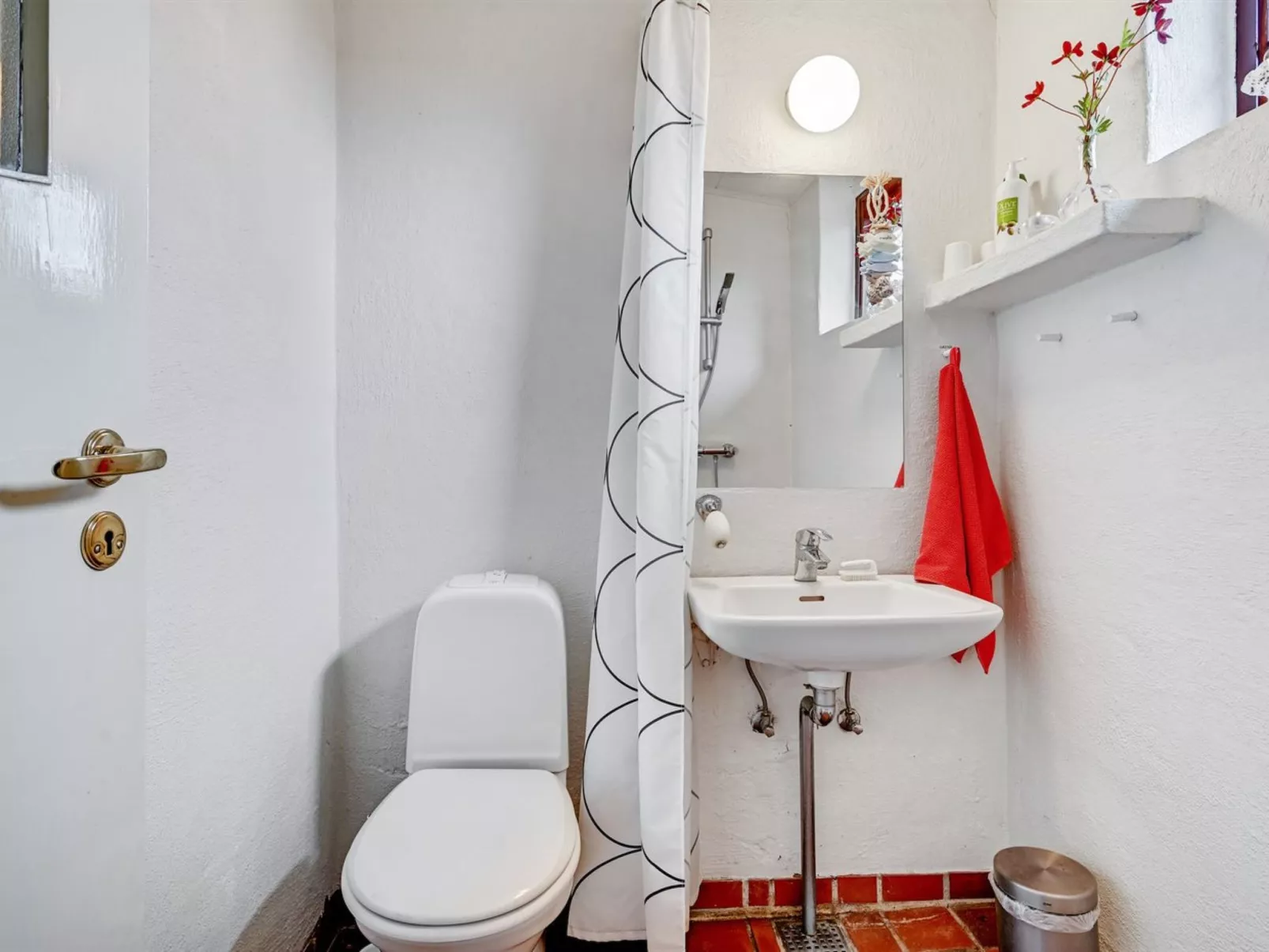 "Lavrens" - 200m from the sea-Binnen