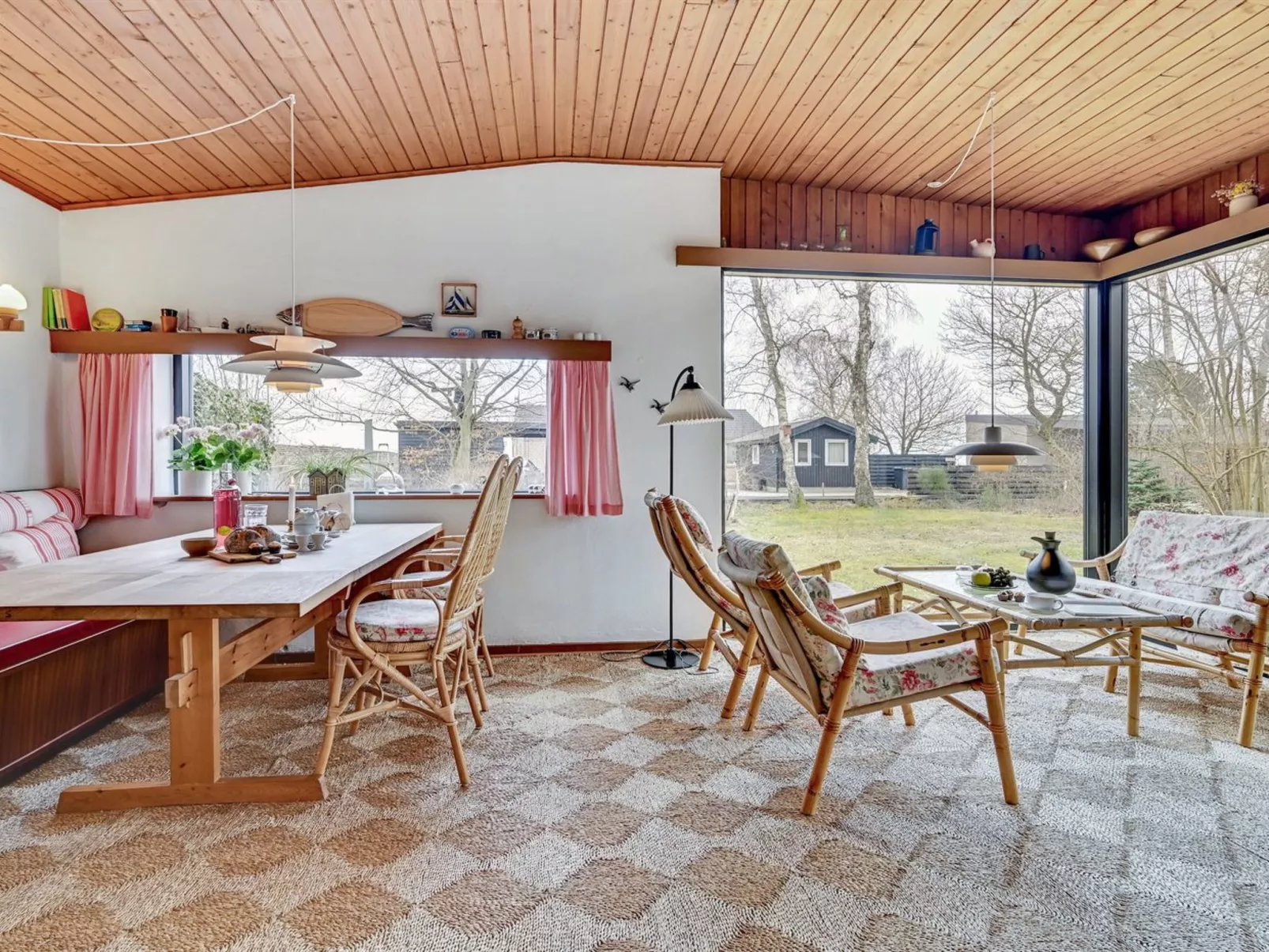 "Lavrens" - 200m from the sea-Binnen