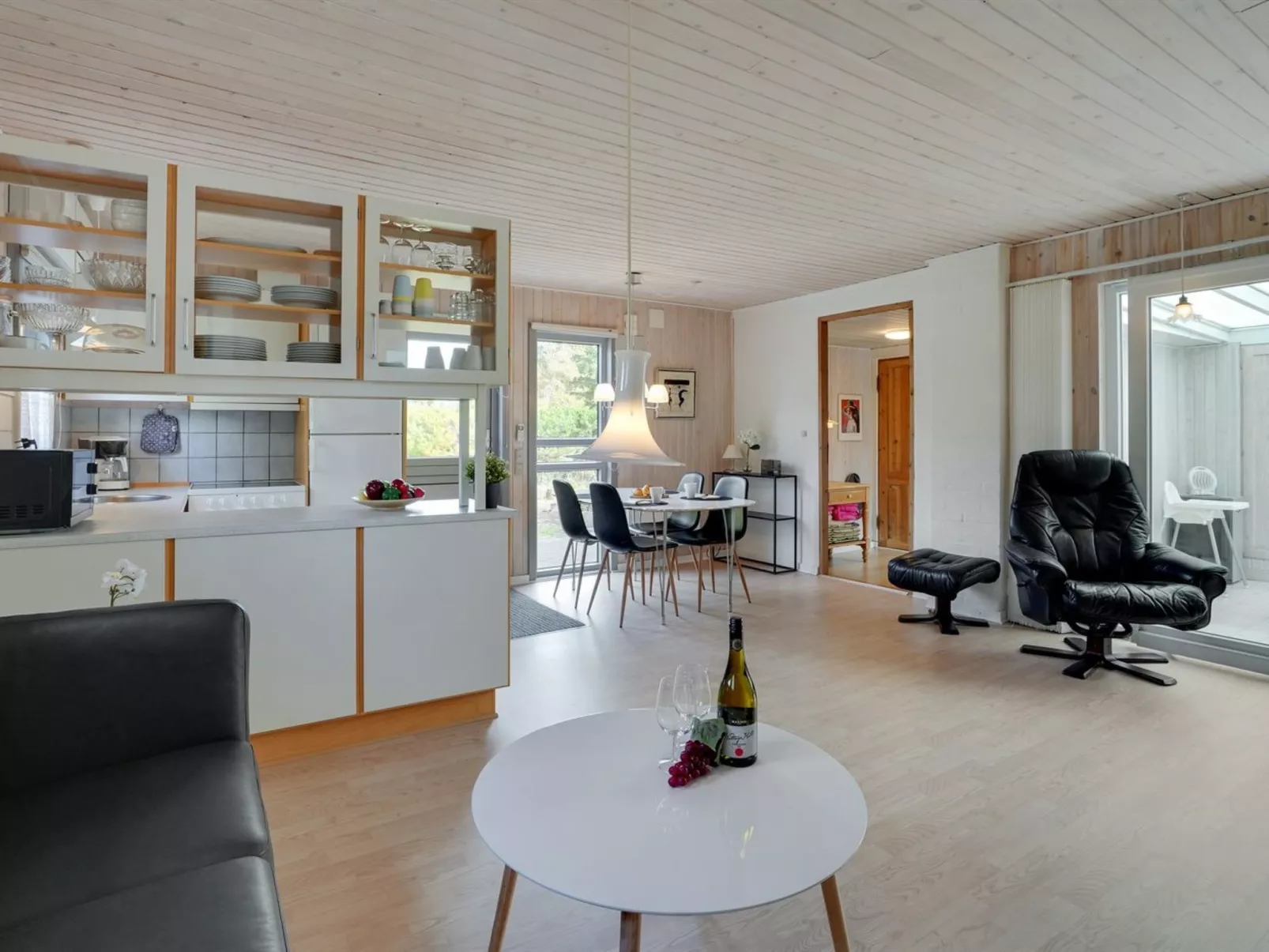 "Lippi" - 2.3km from the sea-Binnen
