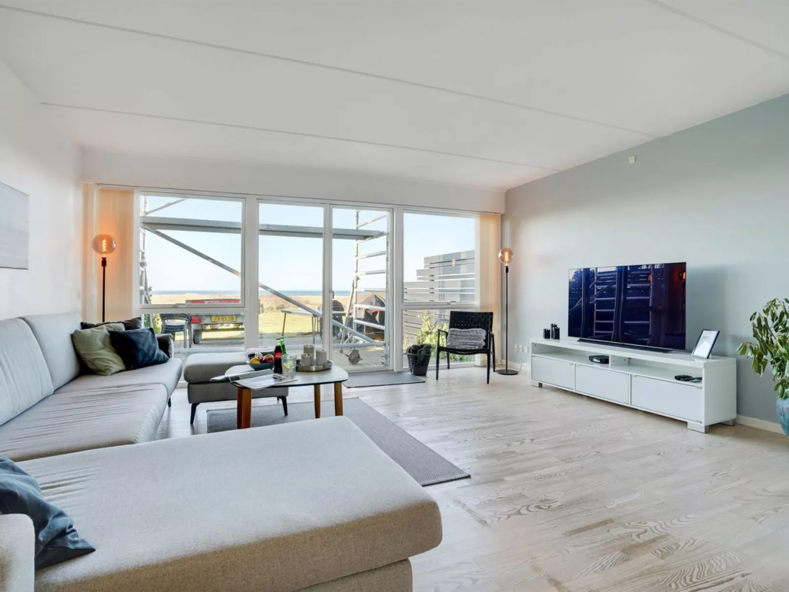 "Lucjan" - 50m from the sea-Binnen