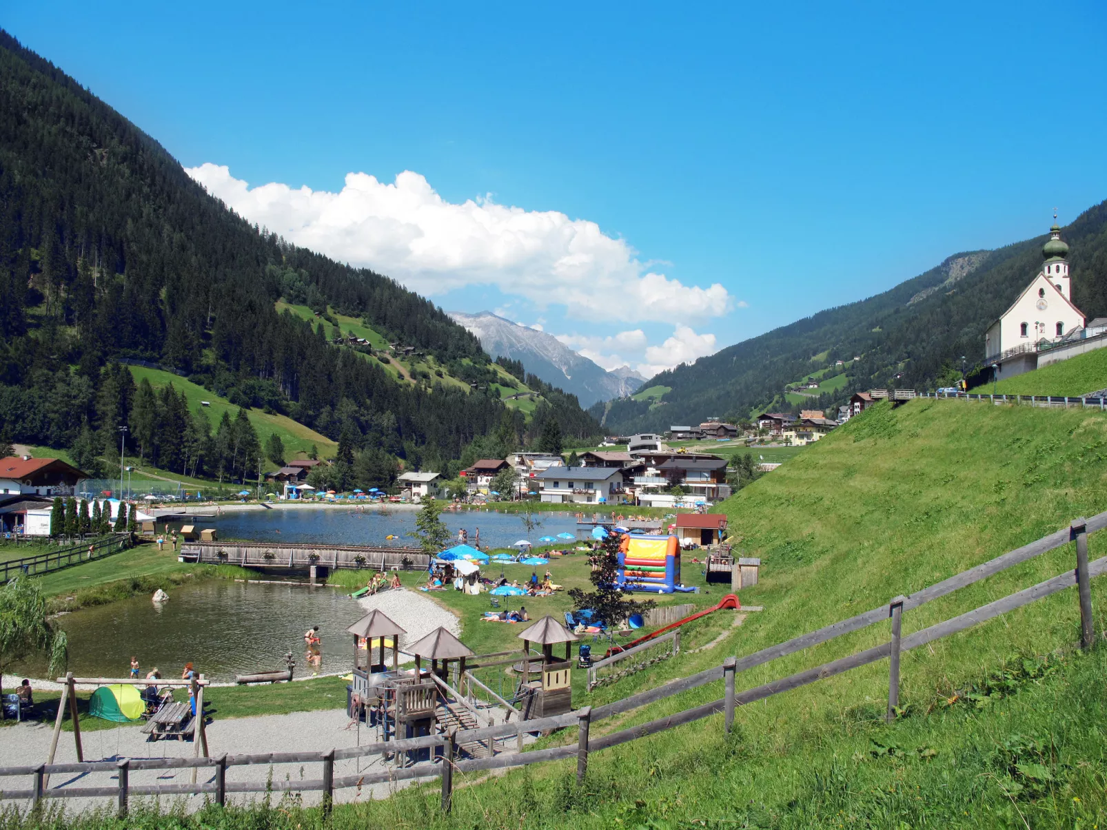 Collina-Omgeving