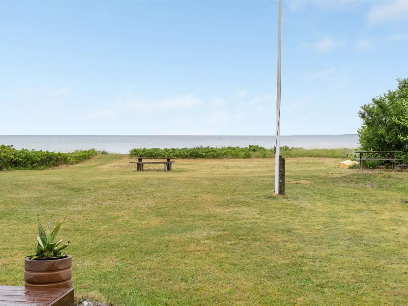 "Sigurd" - 20m from the sea-Buiten