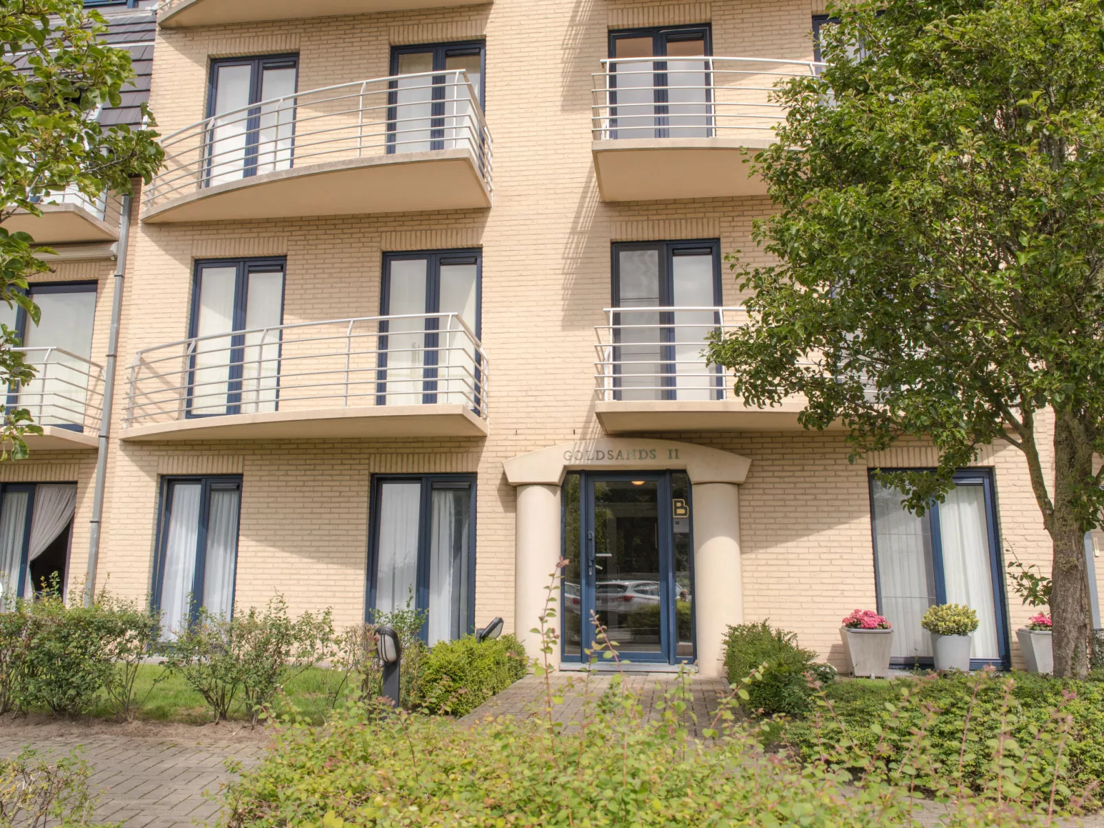 Goldsands II 302 with parking-Buiten