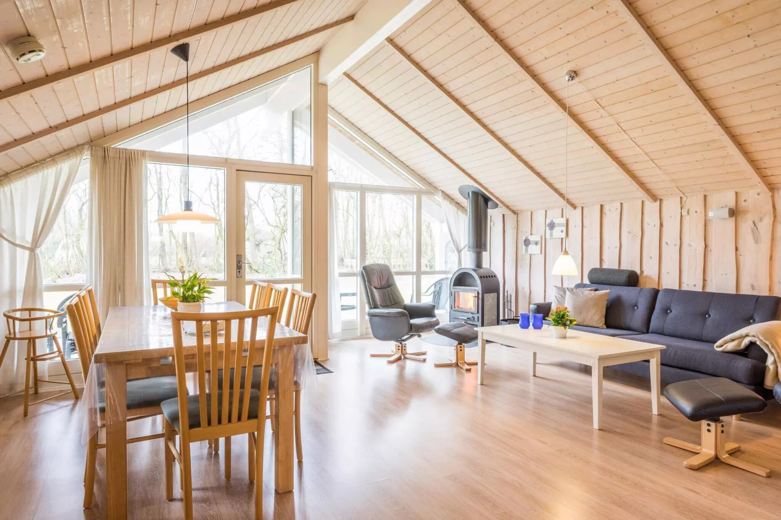 7 persoons vakantie huis op een vakantie park in Oksbøl-Binnen