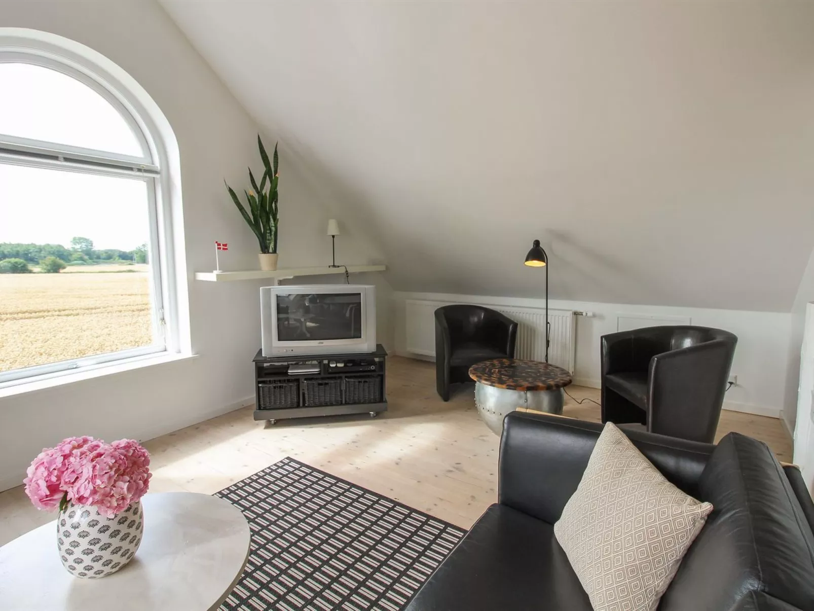 "Kundry" - 800m from the sea-Binnen