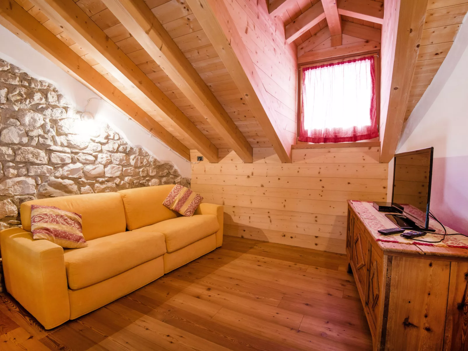 Albergo Diffuso - Cjasa Ustin-Binnen