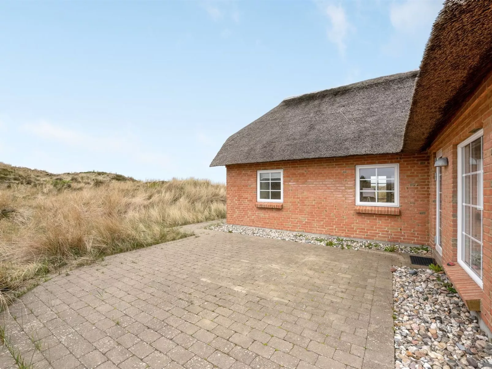 "Hærulf" - 300m from the sea-Buiten