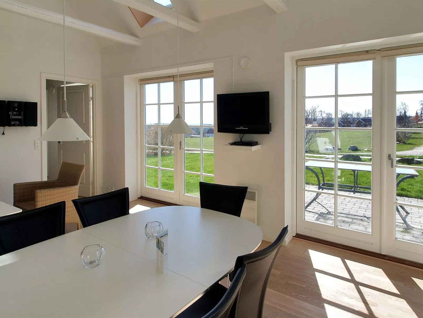 "Tinne" - 400m from the sea-Binnen