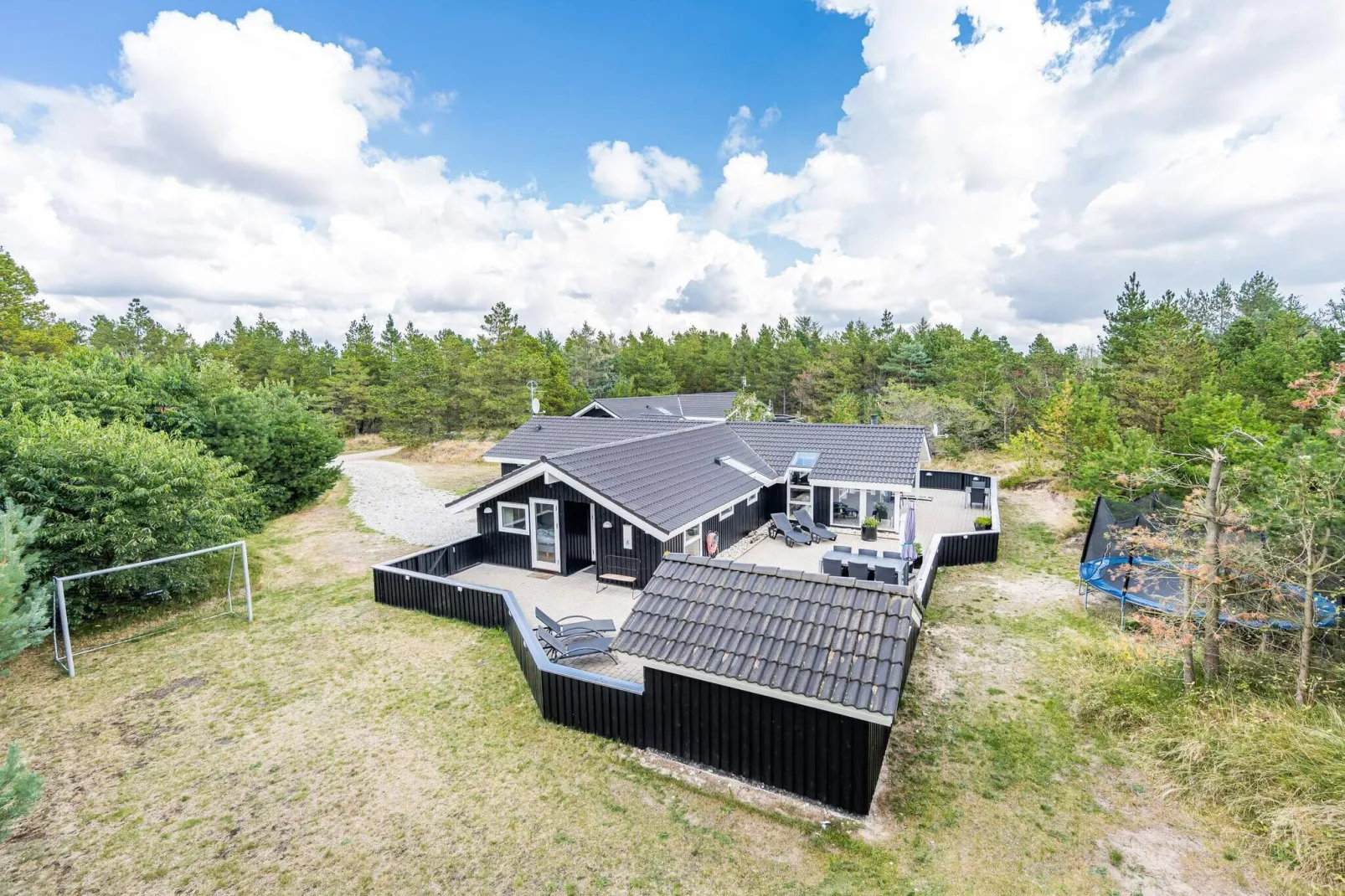 10 persoons vakantie huis in Blåvand-Buitenlucht
