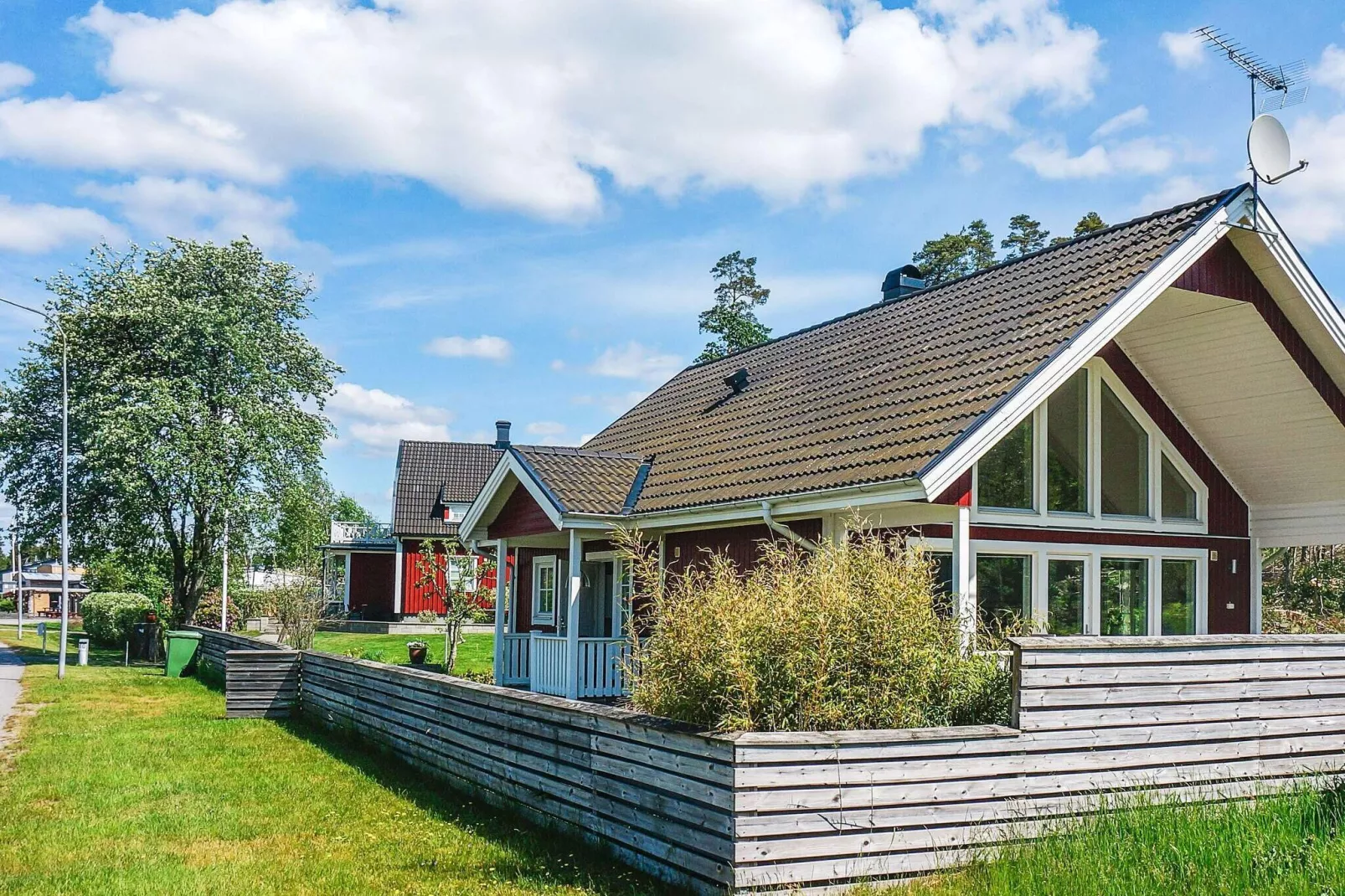 Gezellig toevluchtsoord in Unnaryd Oasis-By Traum