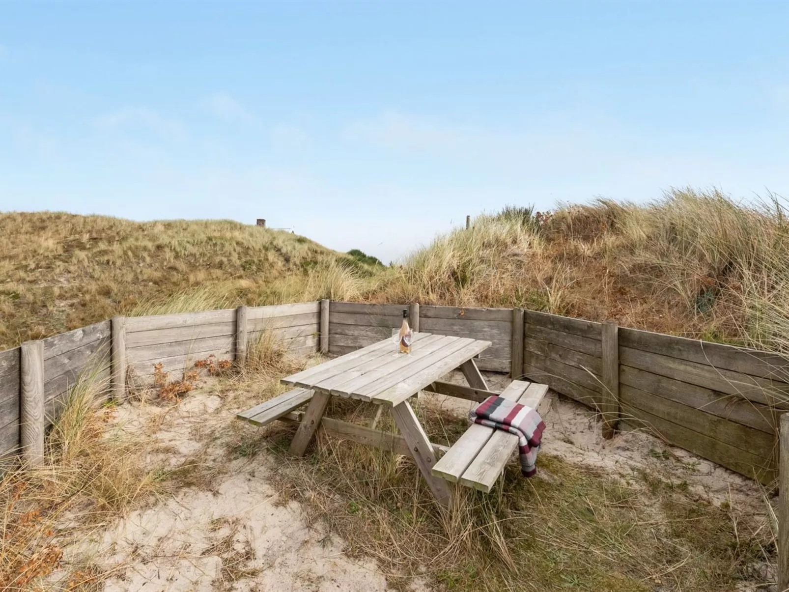 "Hélène" - 400m from the sea-Buiten