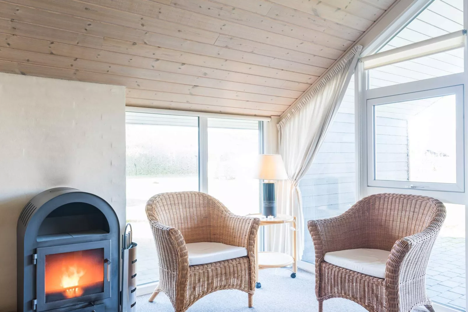 Rustieke Cottage met Spa and Sauna-By Traum-Binnen