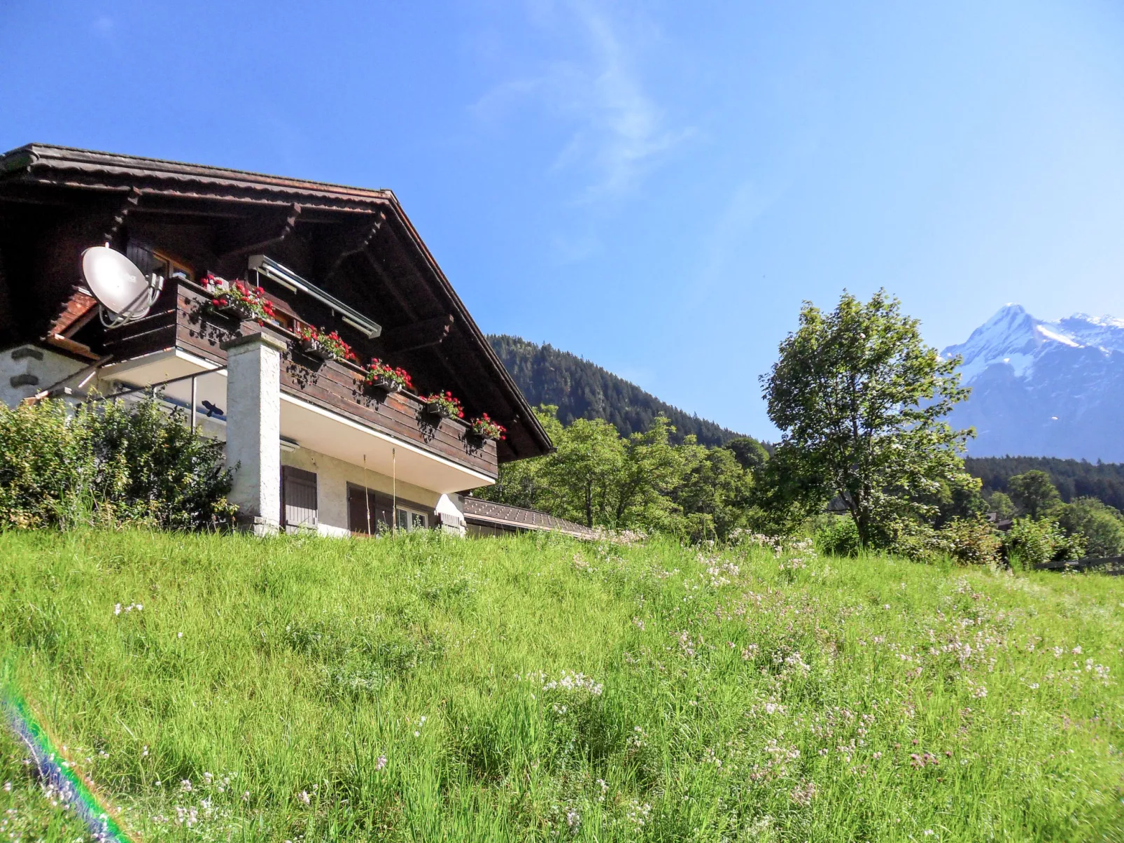 Chalet Jolimont-Buiten