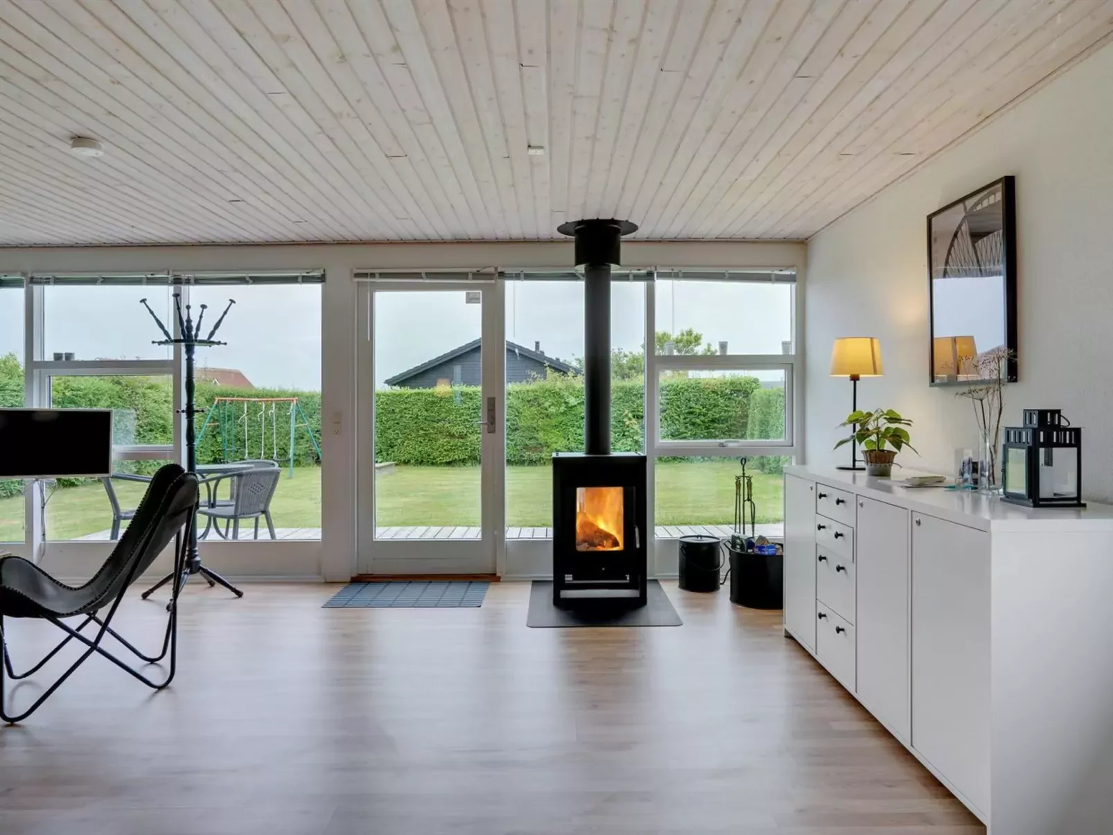 "Blesse" - 250m from the sea-Binnen