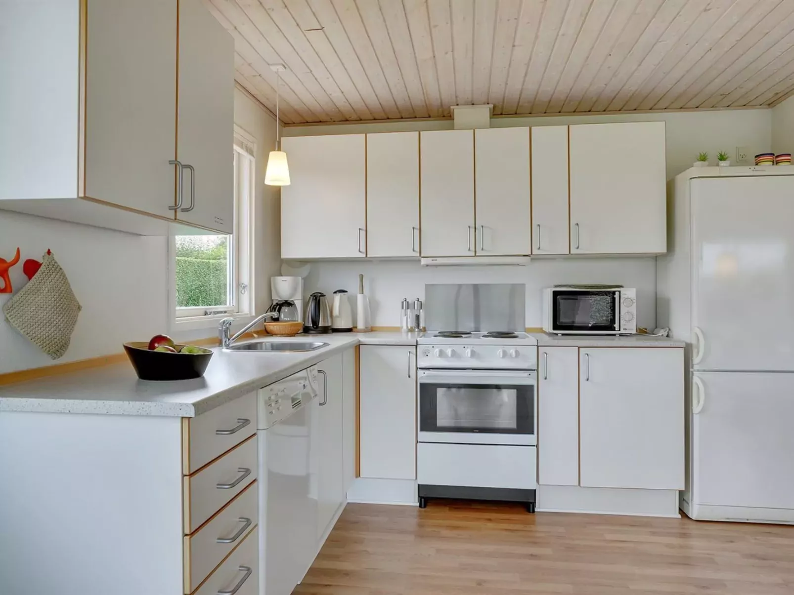 "Blesse" - 250m from the sea-Binnen
