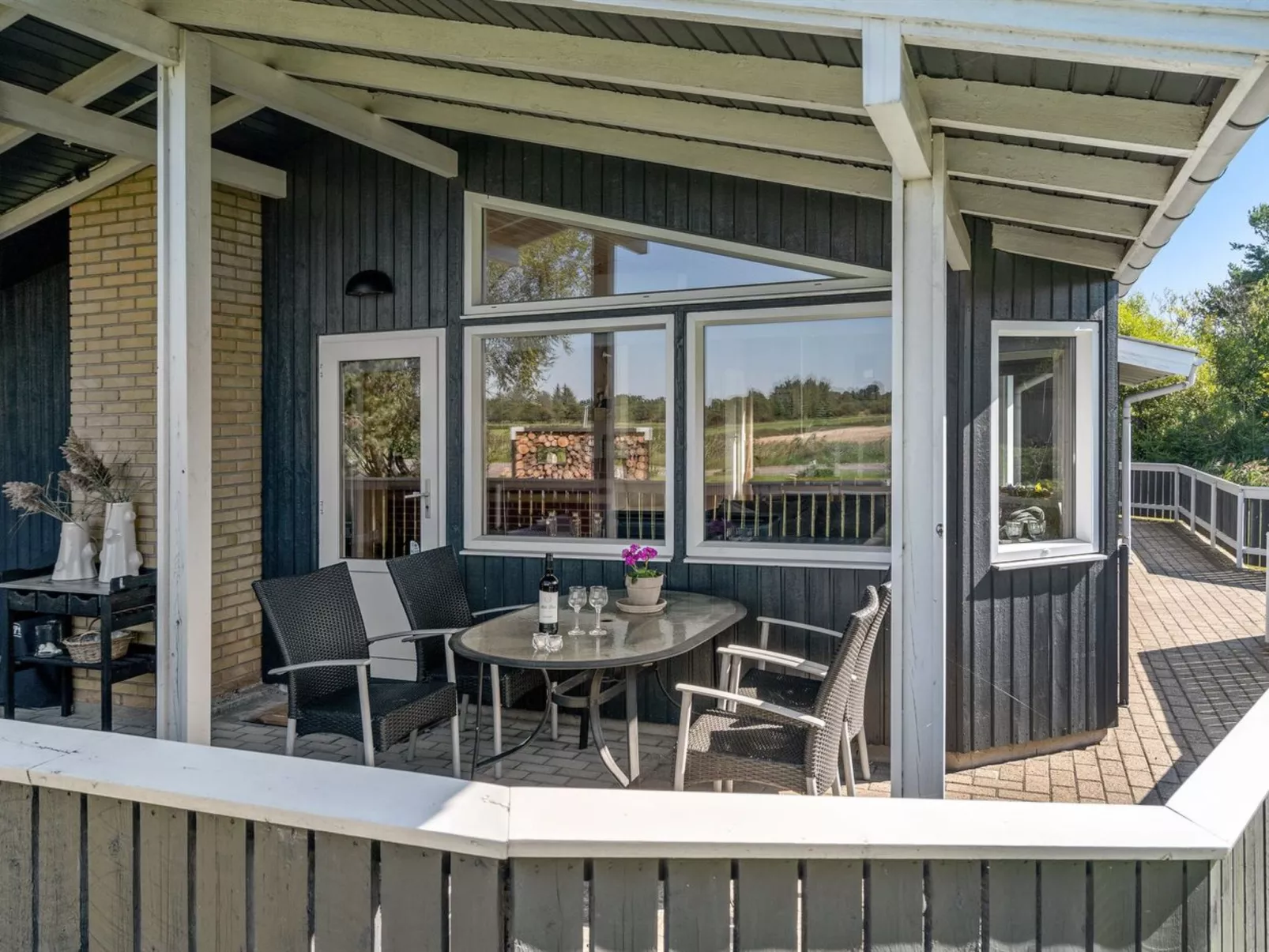 "Hylleborg" - 400m from the sea