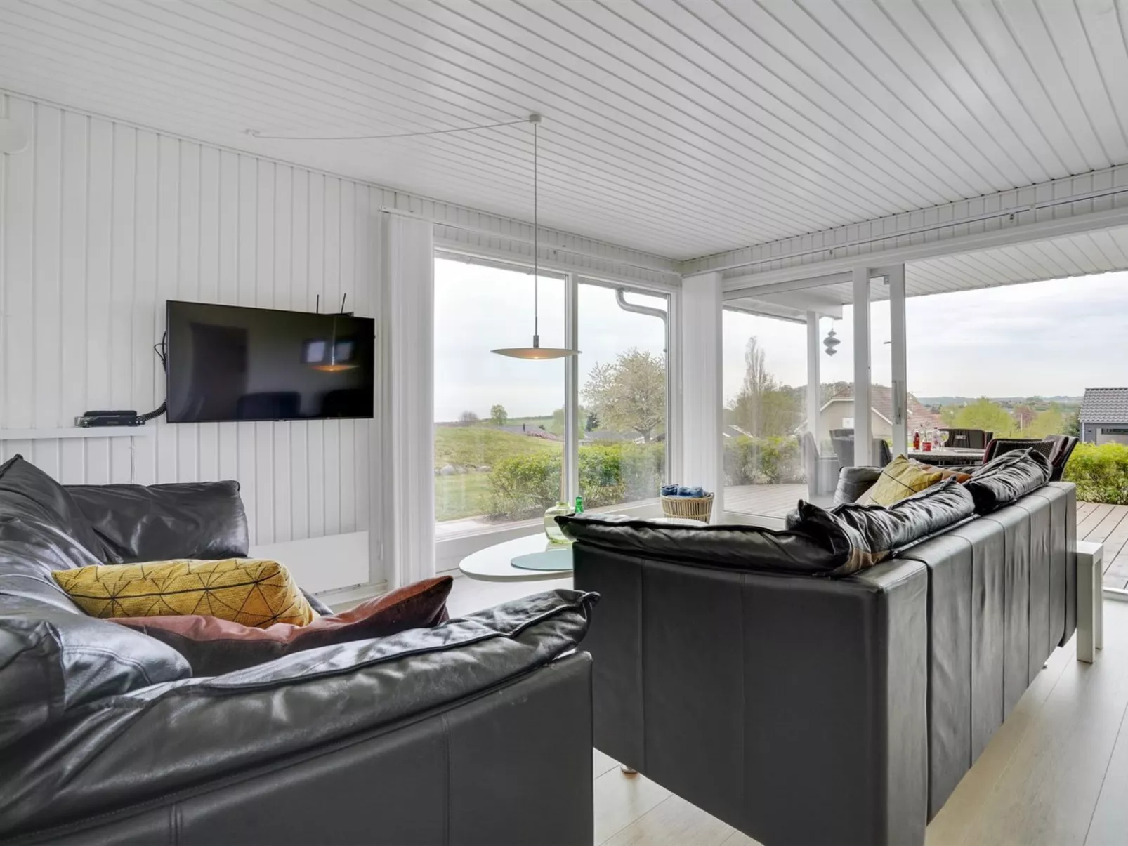 "Ankarl" - 700m from the sea