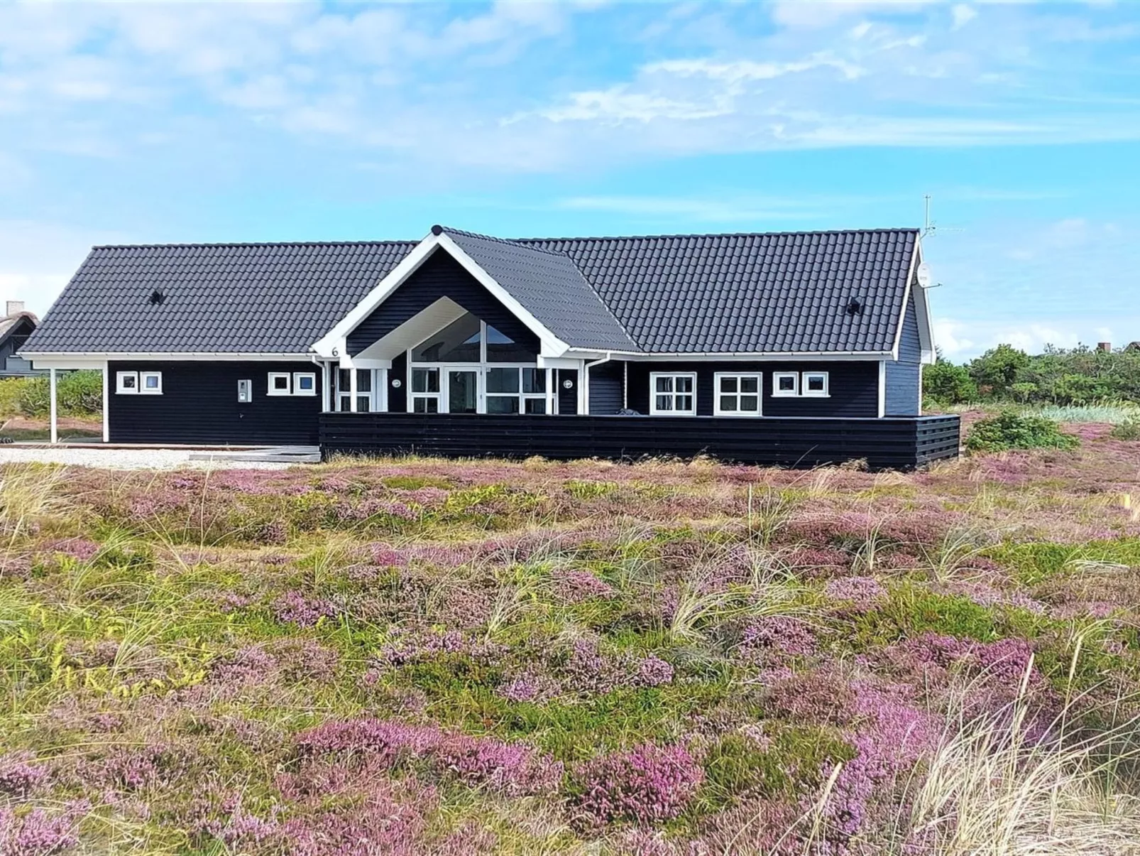 "Eliena" - 500m from the sea