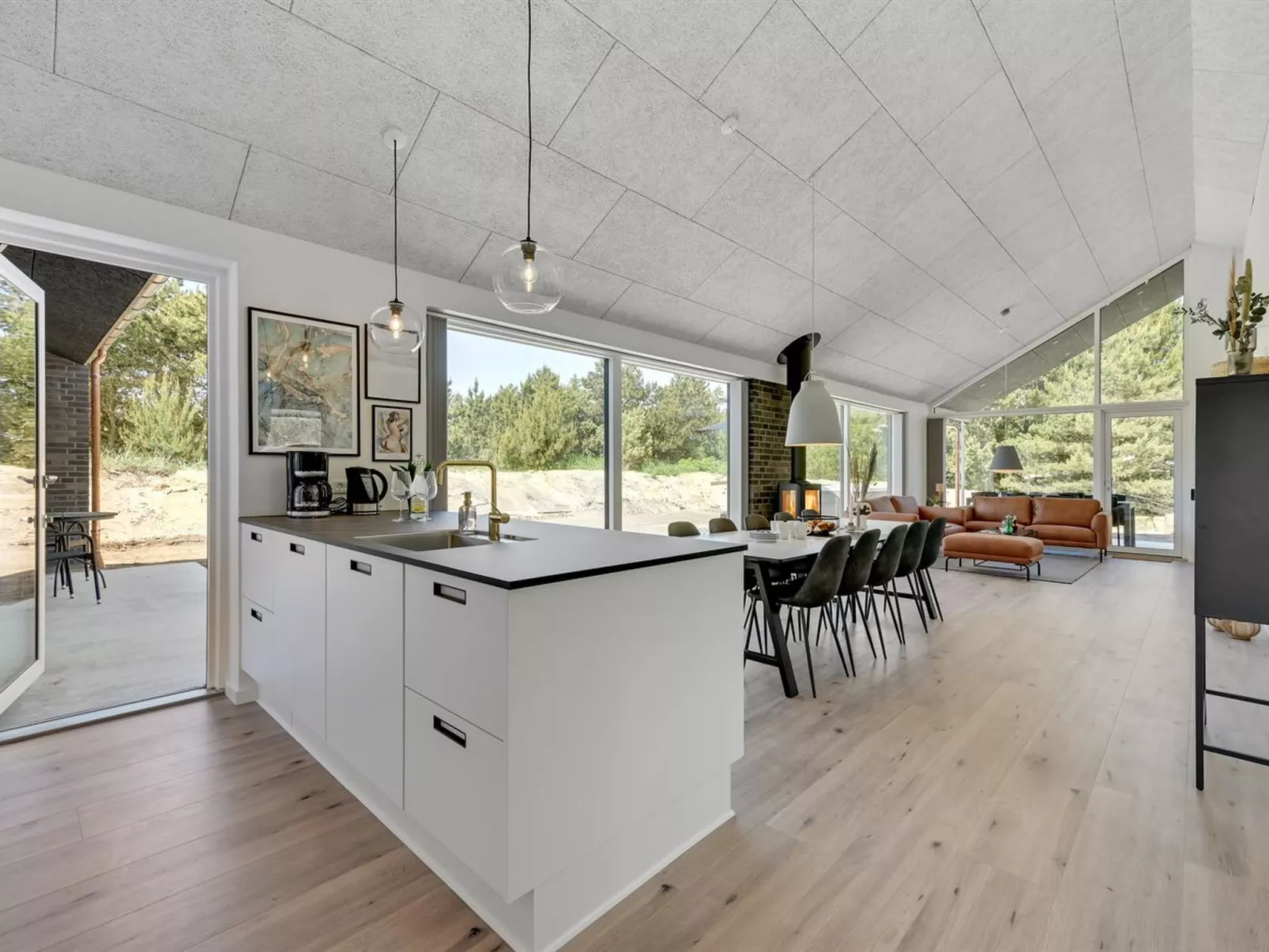 "Pejo" - 950m from the sea-Binnen