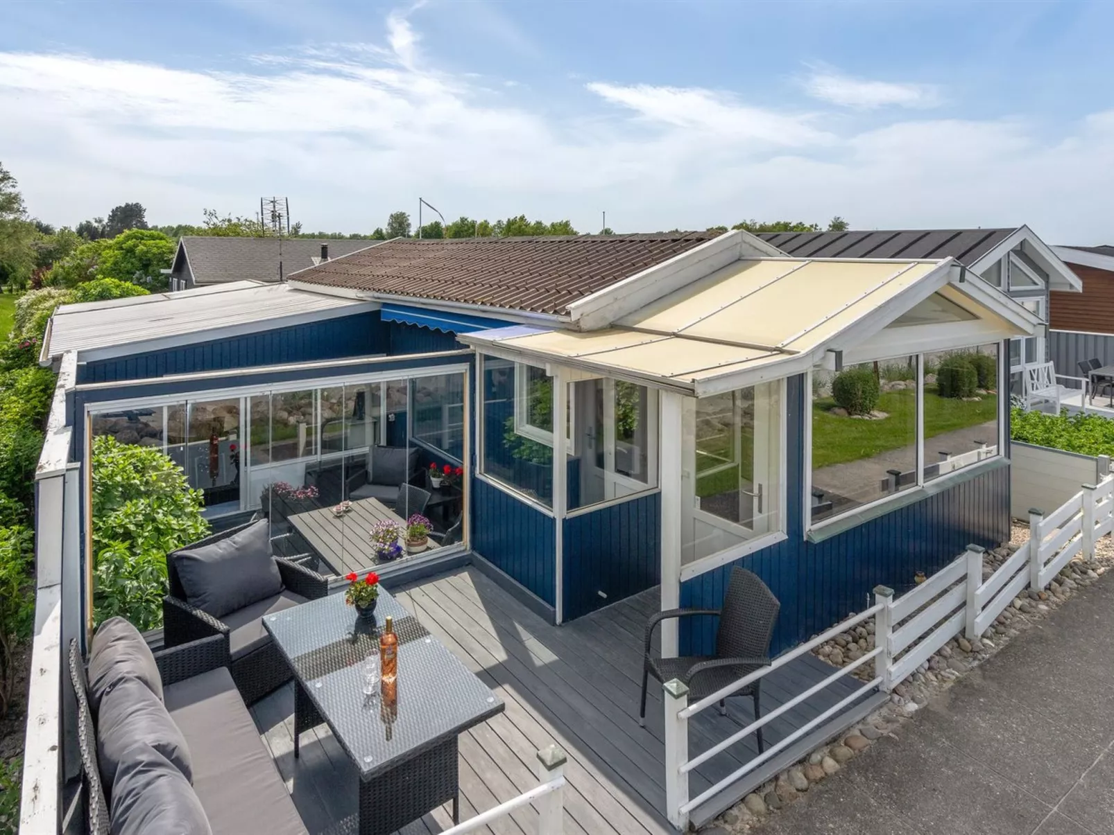 "Nera" - 10m from the sea-Buiten