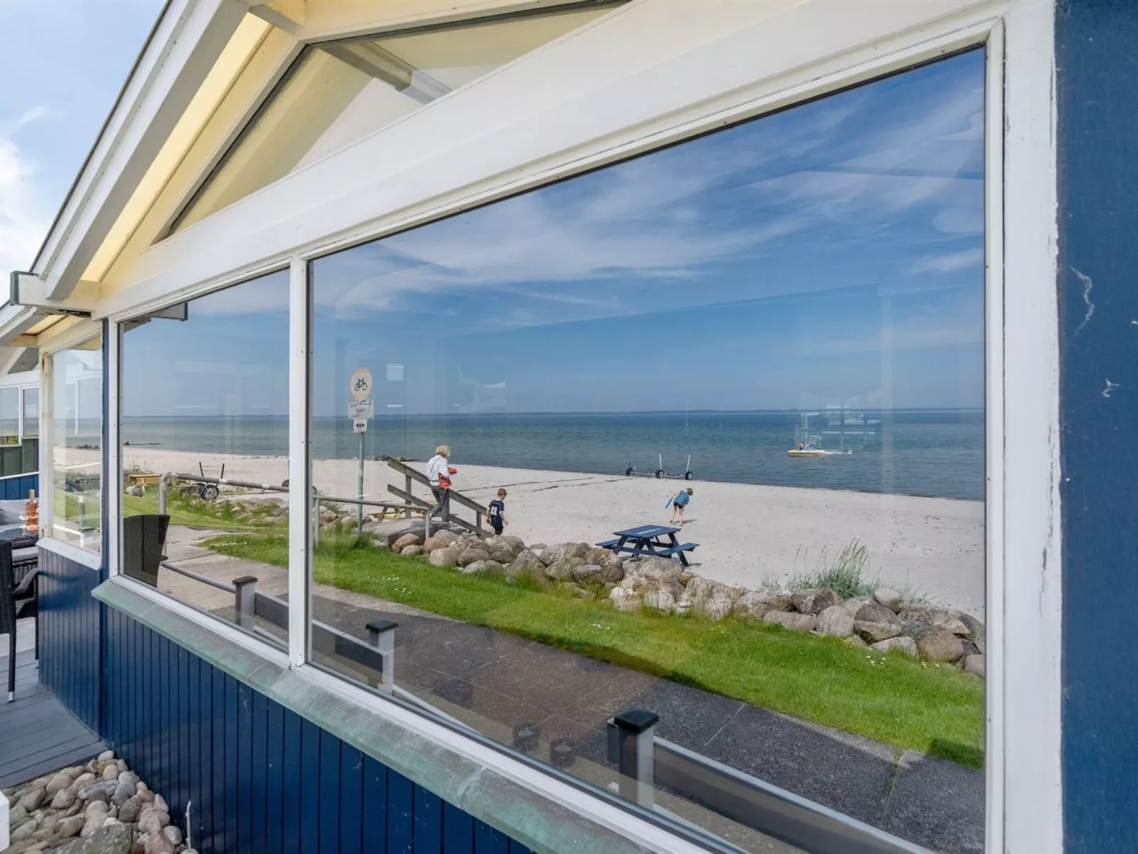"Nera" - 10m from the sea-Buiten