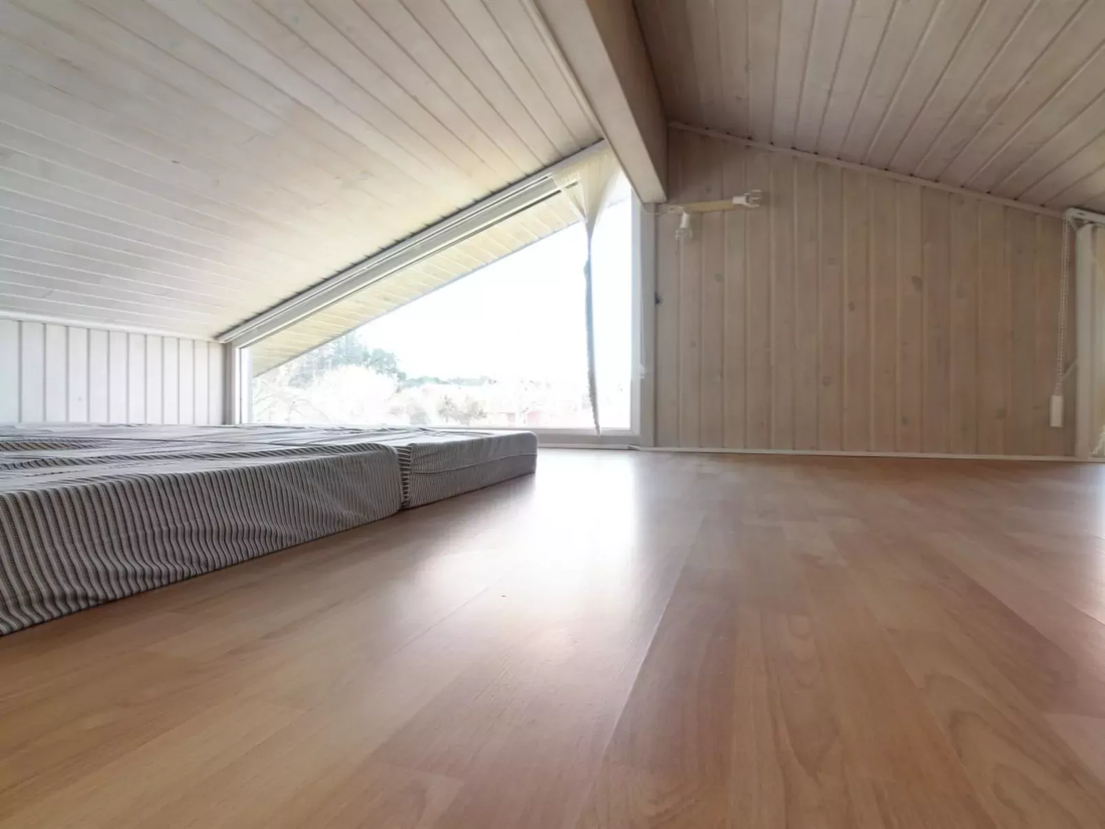 "Aponi" - 400m from the sea-Binnen
