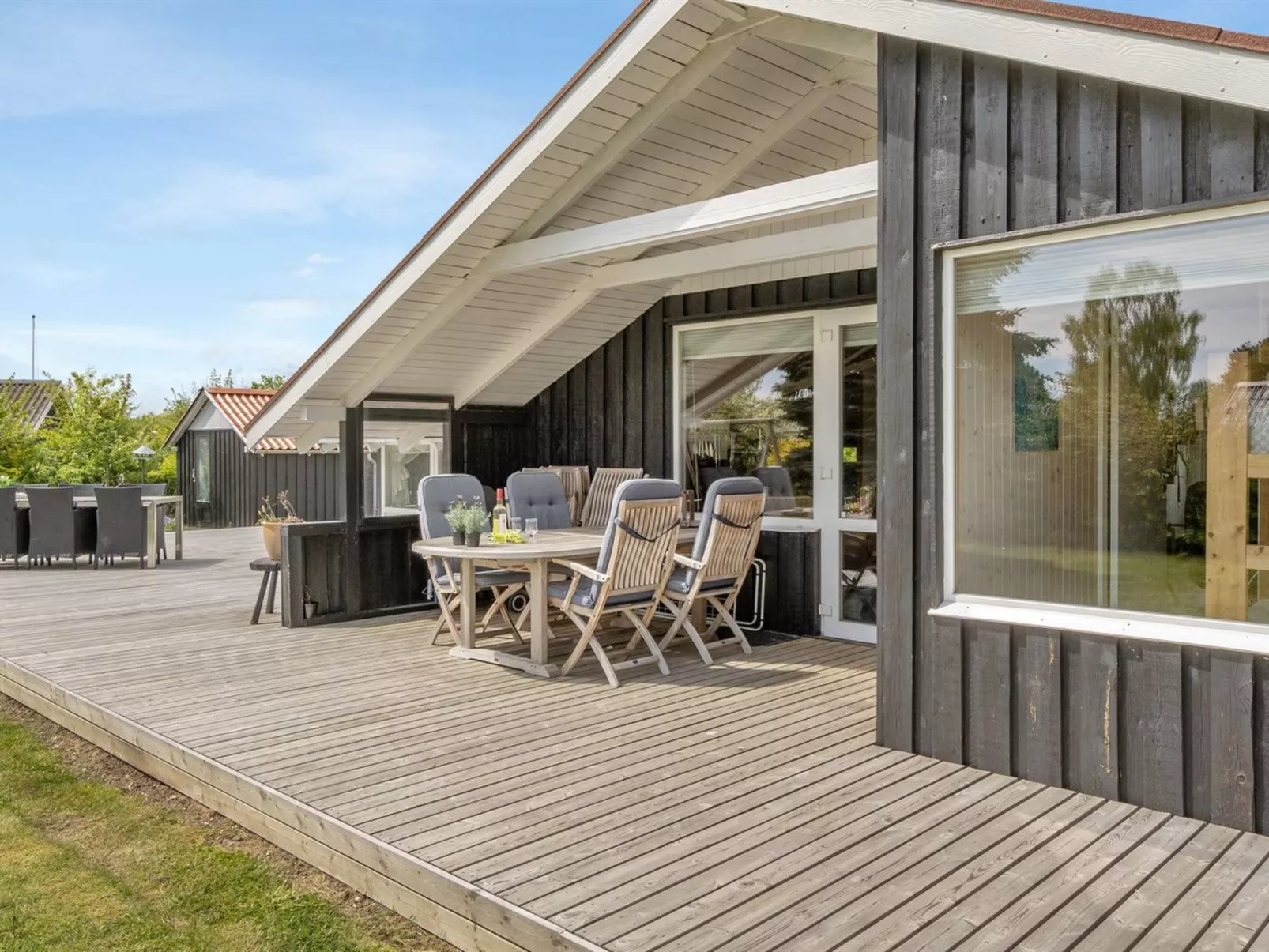 "Christel" - 500m from the sea-Buiten