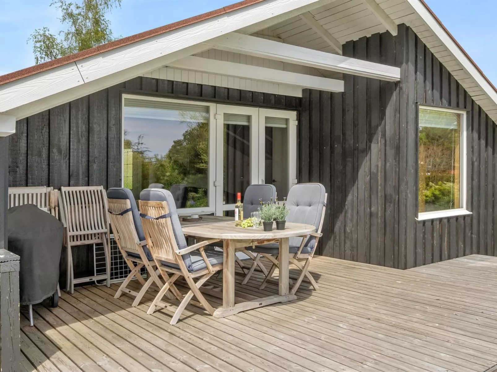 "Christel" - 500m from the sea-Buiten