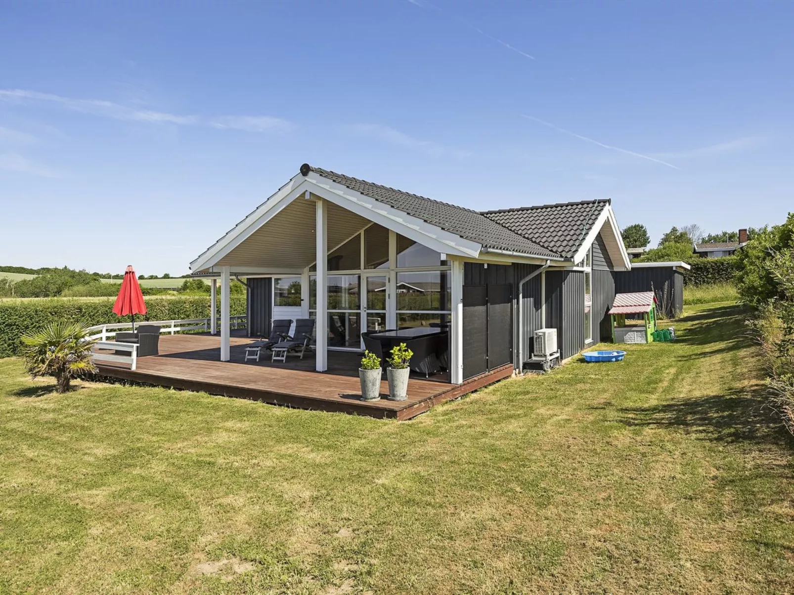 "Kierstine" - 100m from the sea-Buiten