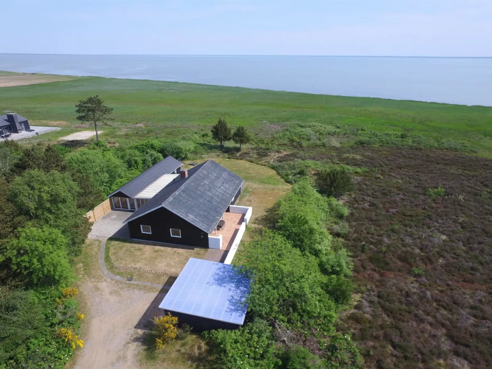 "Toralf" - 3.5km from the sea
