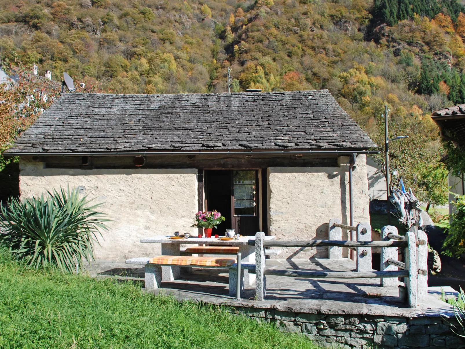 Rustico Cristallo-Buiten