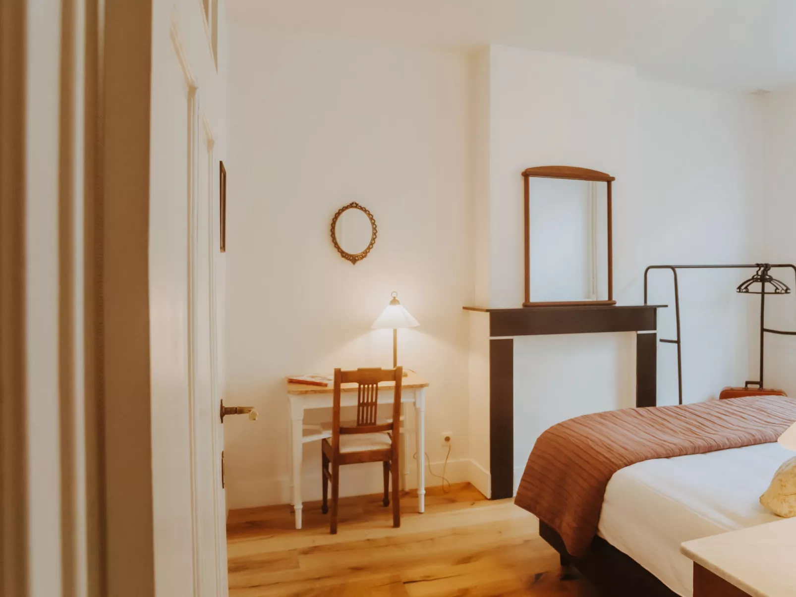 Historical and spacious "Villa Anaïs"-Binnen