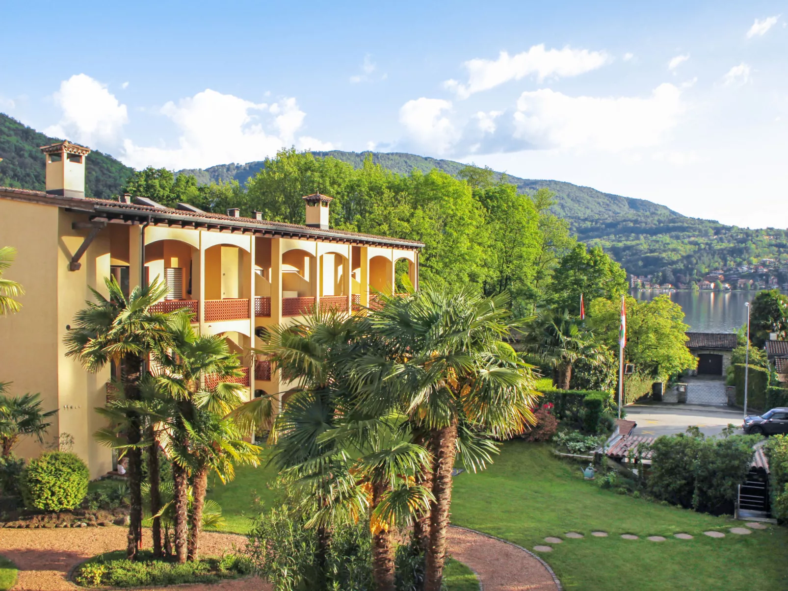 Residenza Parcolago Apt 203