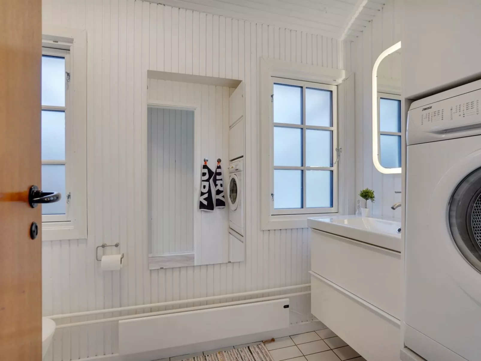 "Thomas" - 120m from the sea-Buiten