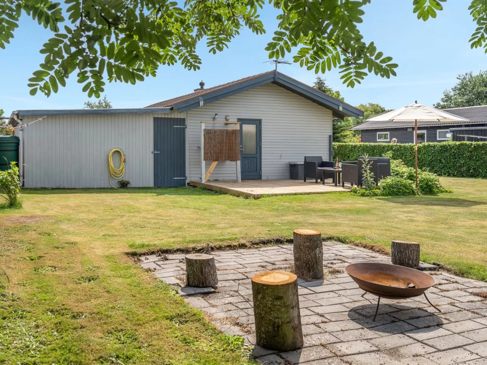 "Thomas" - 120m from the sea-Buiten