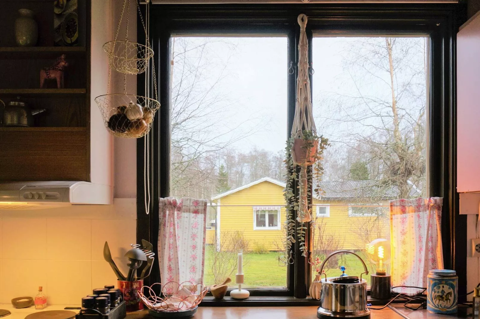 Charmante zomerhut met sauna-By Traum-Binnen