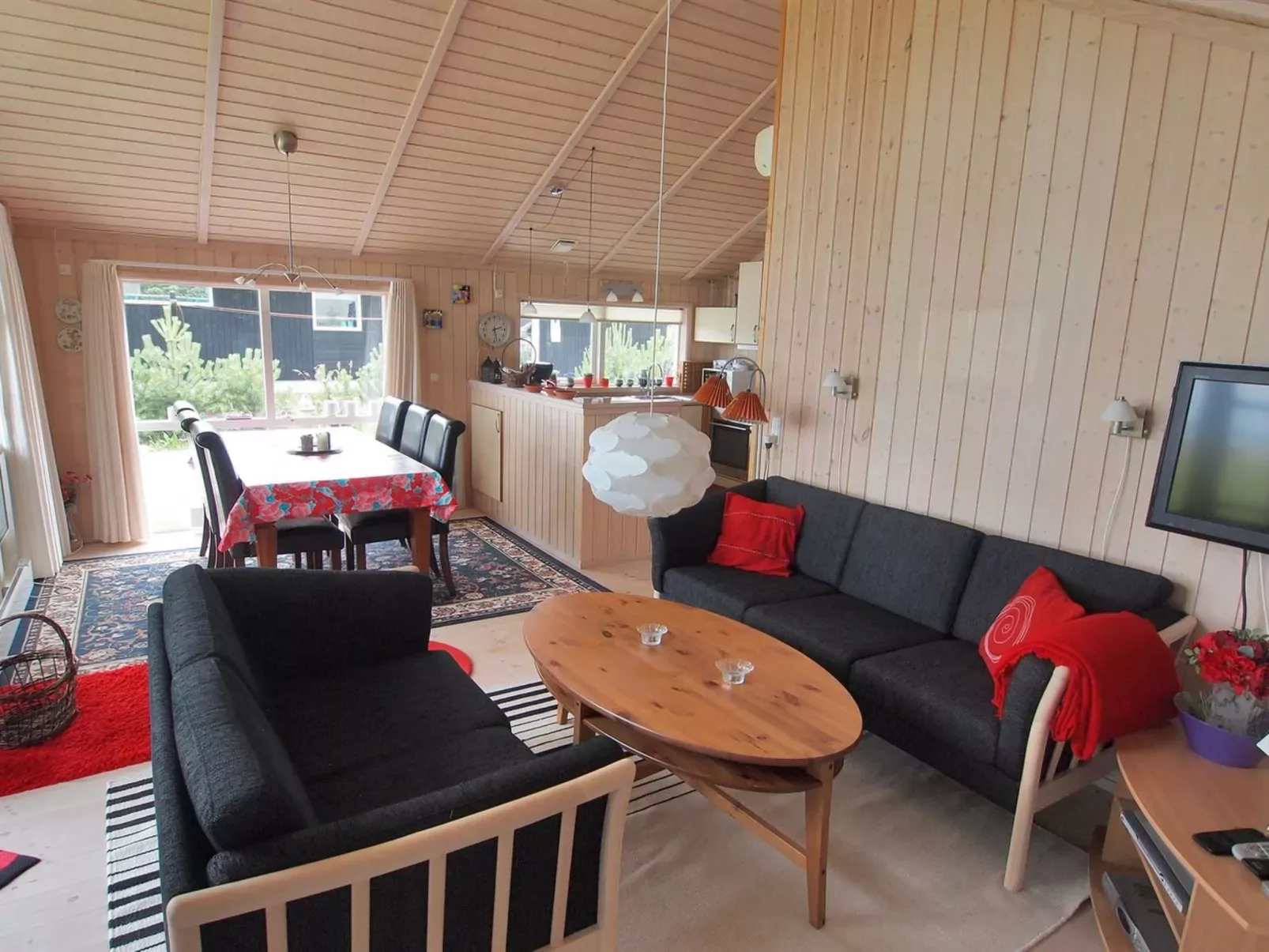 "Hane" - 150m from the sea-Binnen