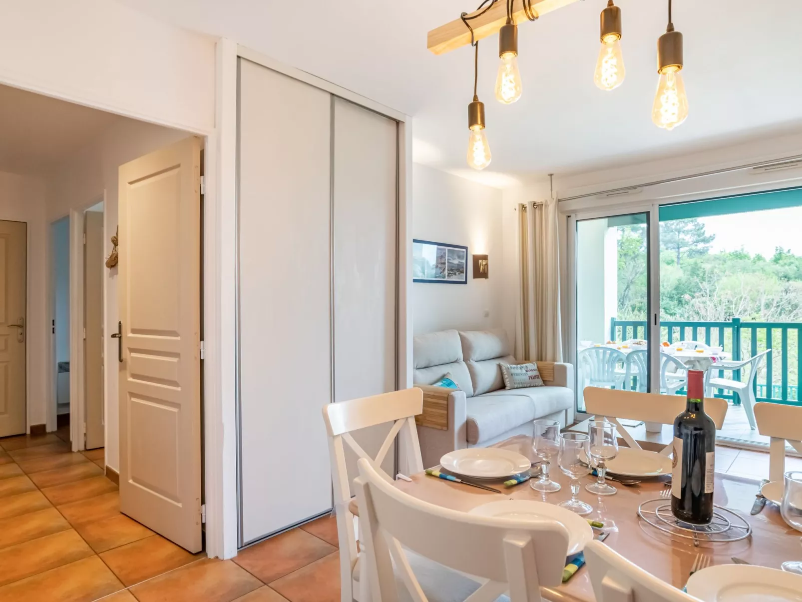 Domaine Iratzia-Binnen