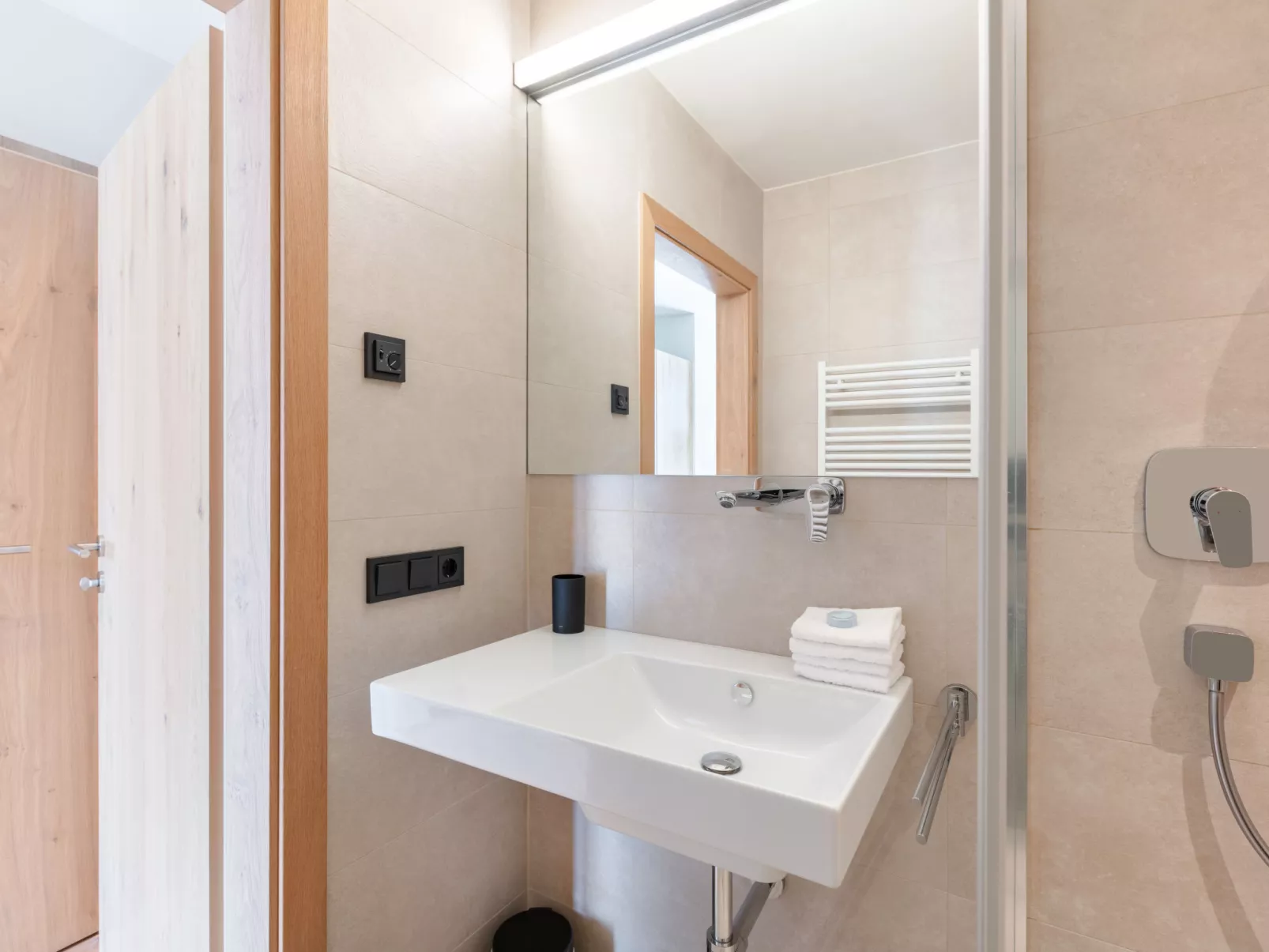 Emma Deluxe Aparthotel-Binnen