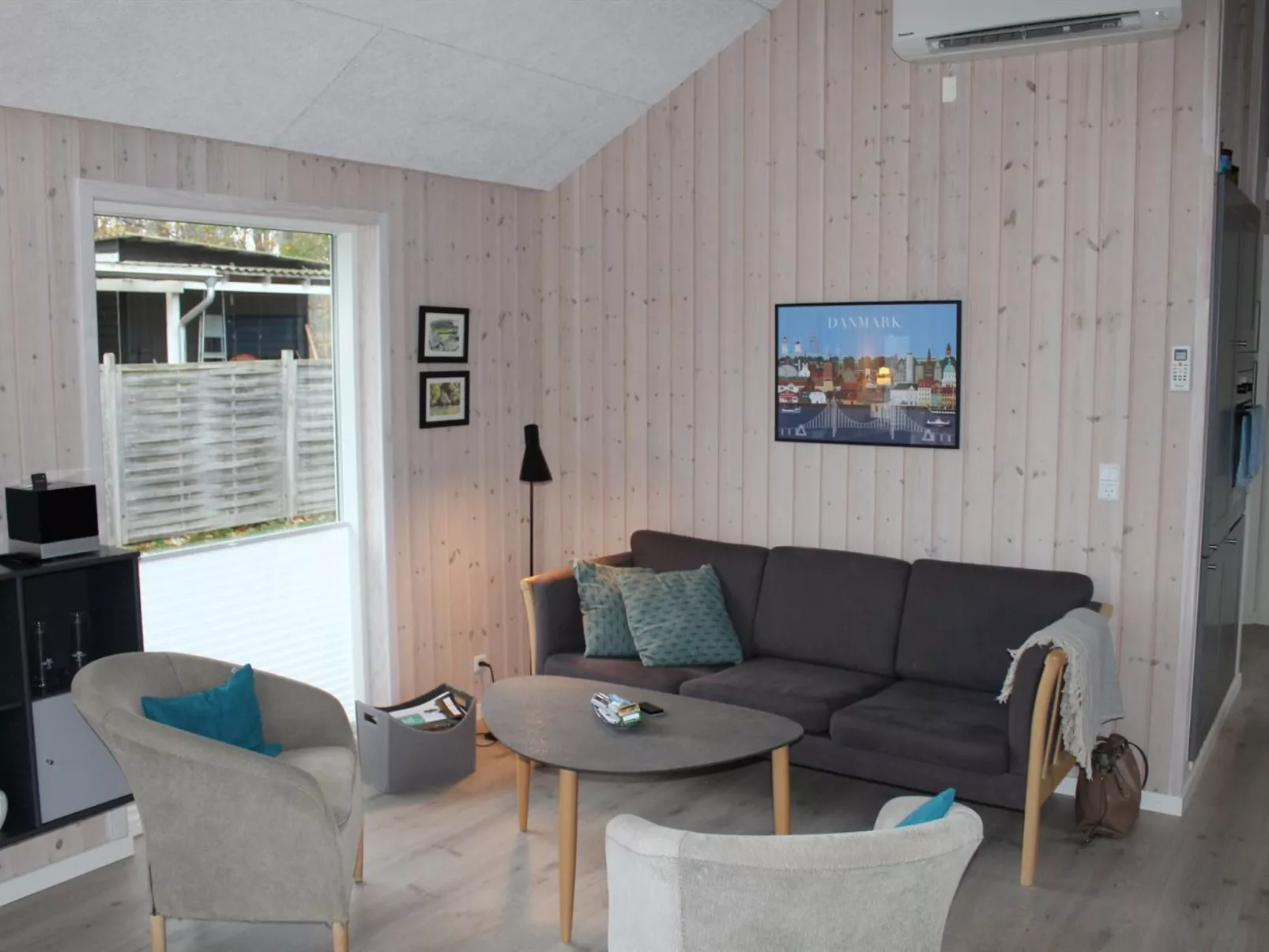 "Gunholm" - 150m from the sea-Binnen