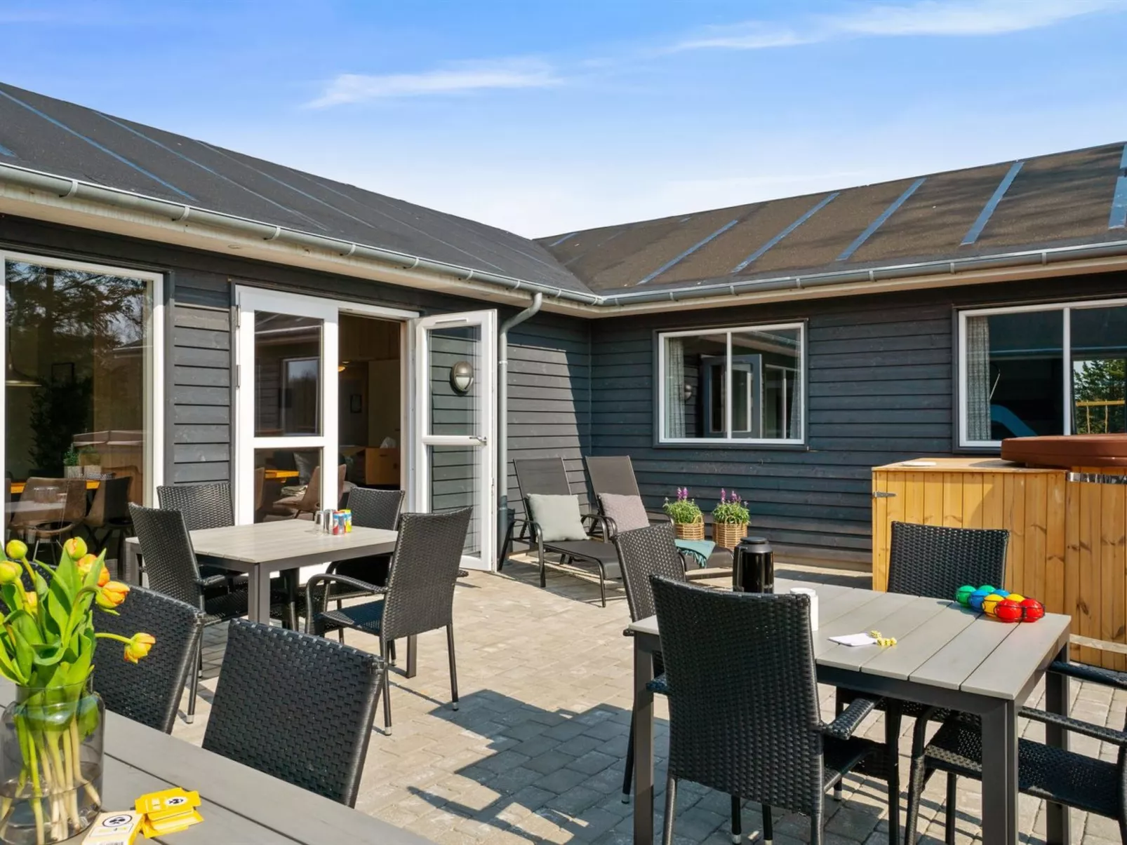 "Sinikka" - 350m from the sea-Buiten